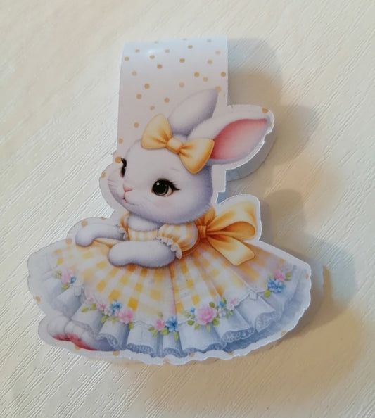 Poppy the bunny magnetic bookmark